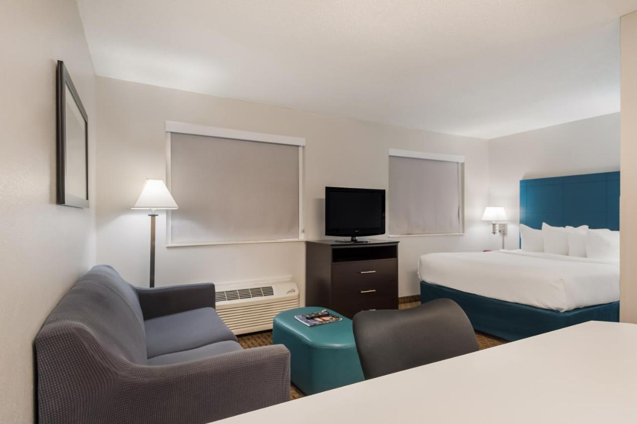 Hotel Mainstay Hamilton Place 3*