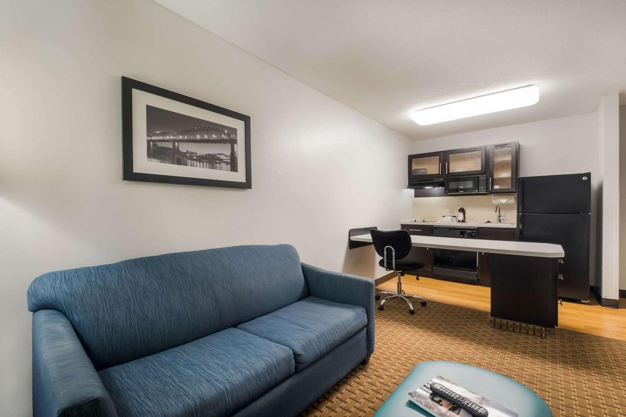 Hotel Mainstay Hamilton Place