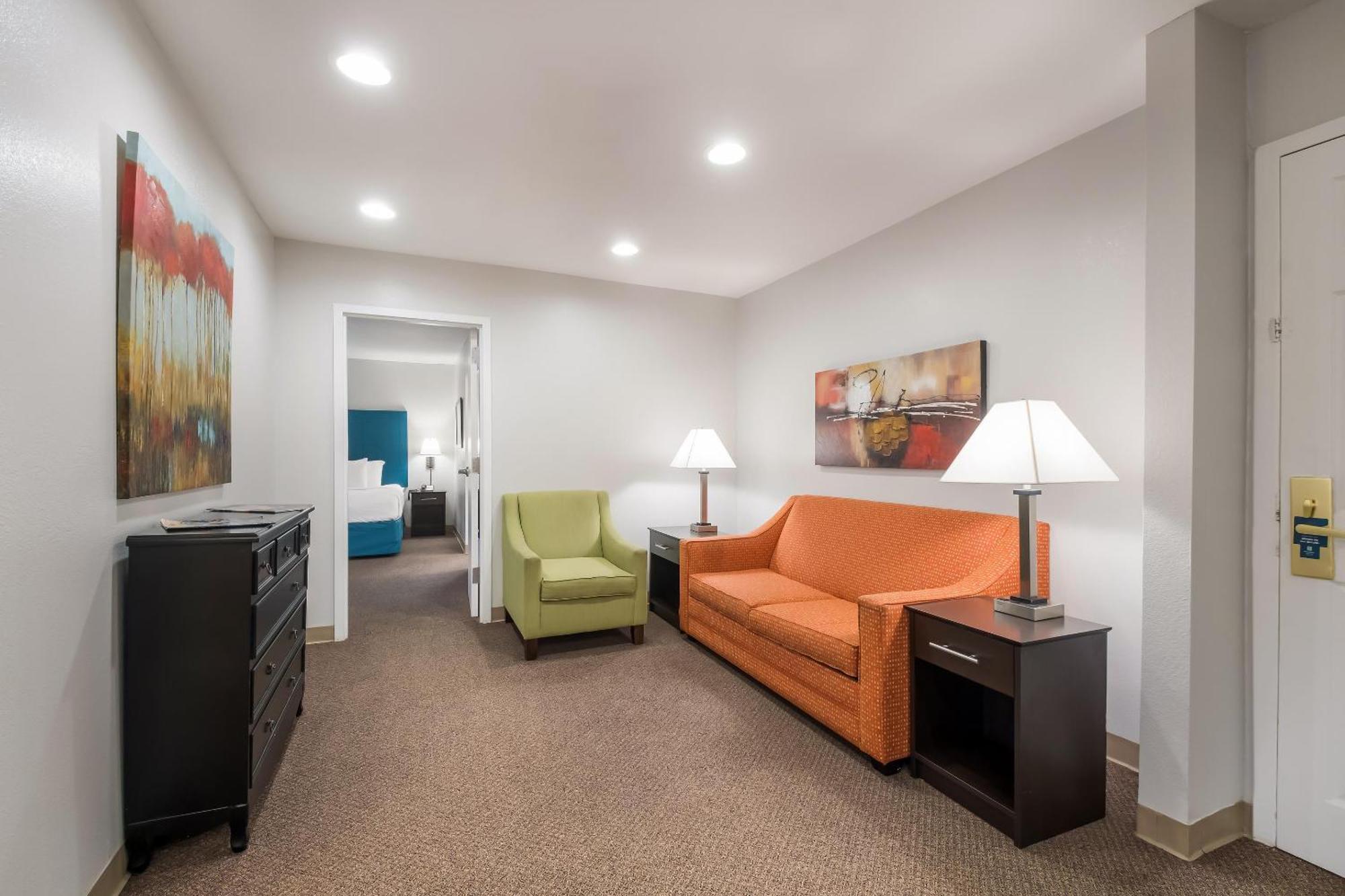 Mainstay Hamilton Place Chattanooga